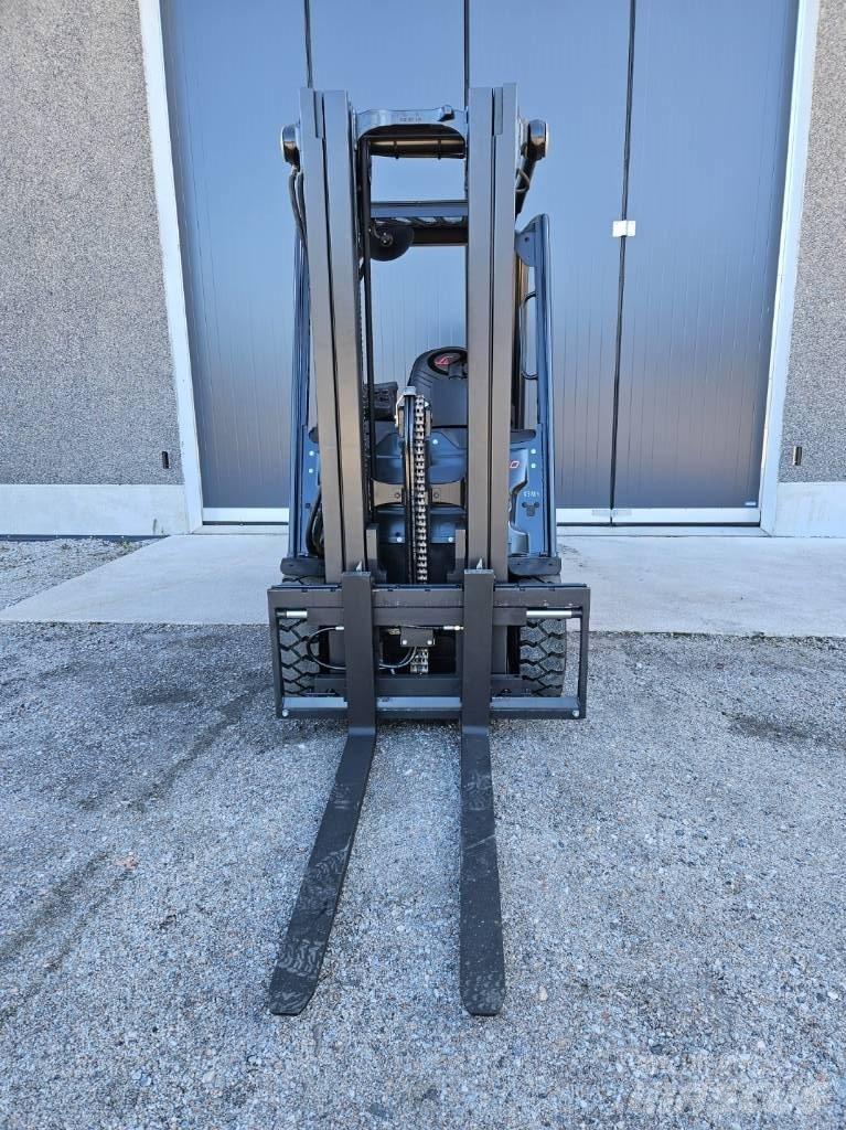Linde E30-01 Elektriske trucker