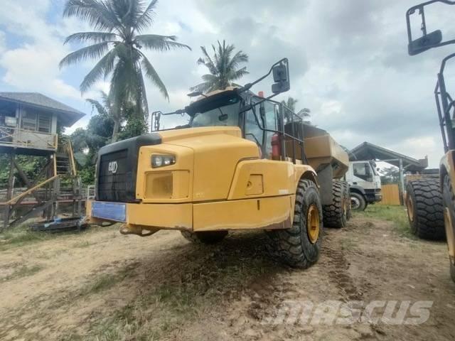 CAT 745 Rammestyrte Dumpere