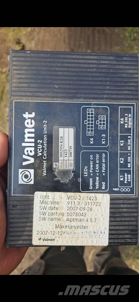  Valmet/Komatsu 911 Lys - Elektronikk