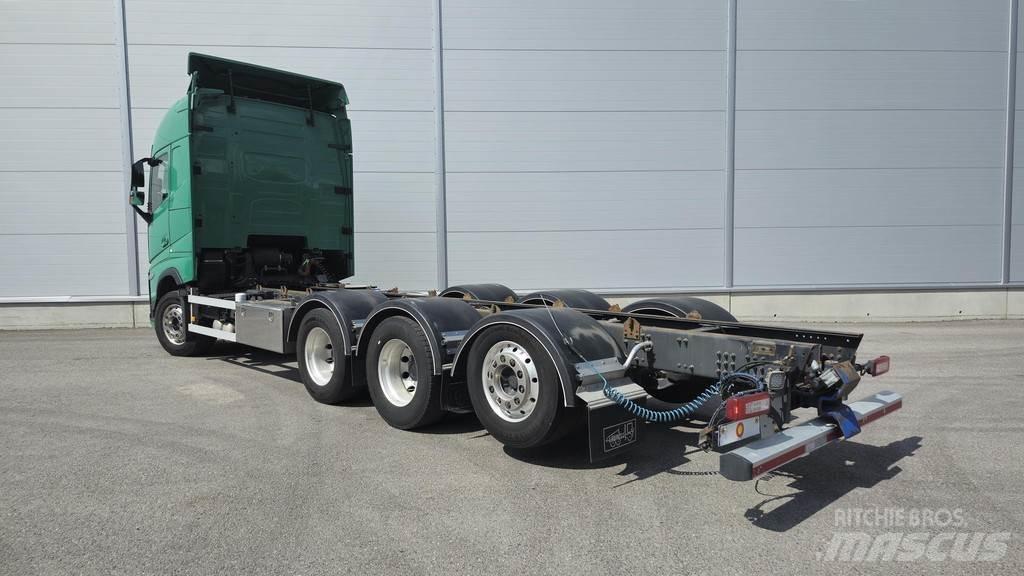 Volvo FH Chassis