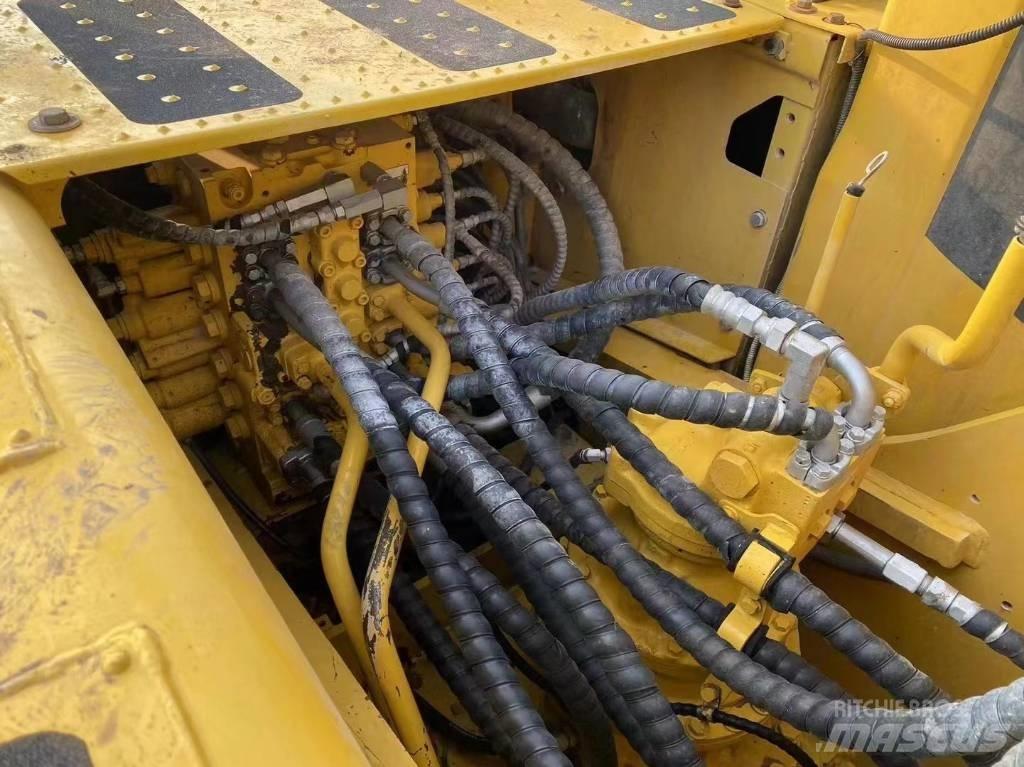 Komatsu pc200 Beltegraver