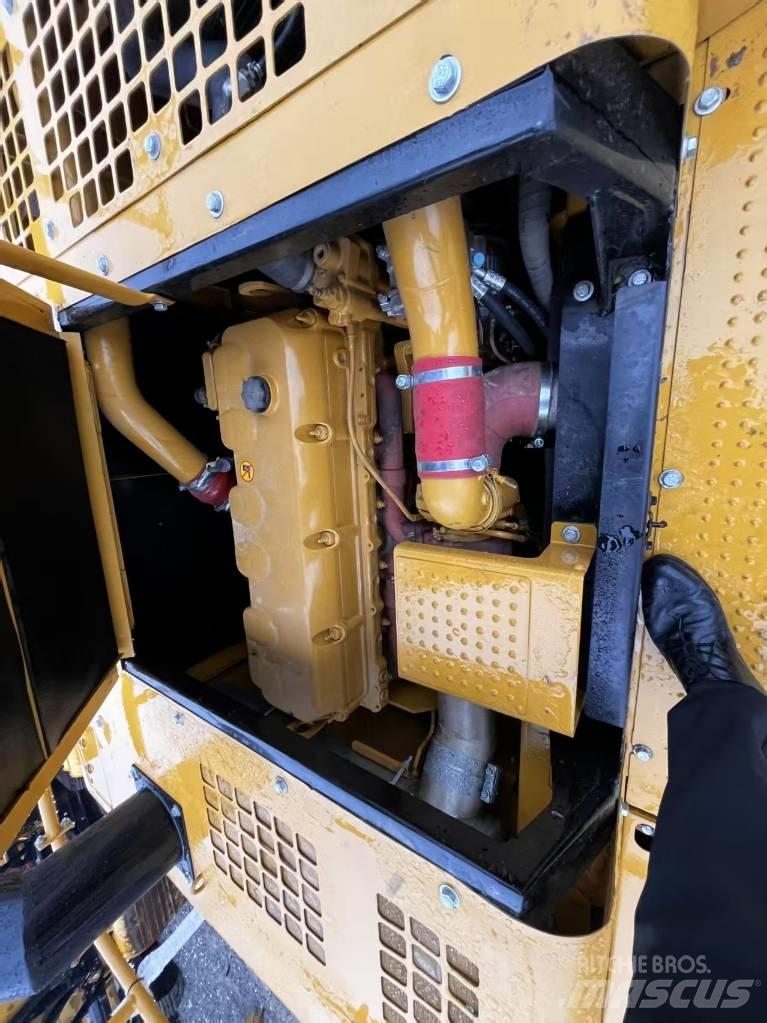CAT 349 D2 Beltegraver