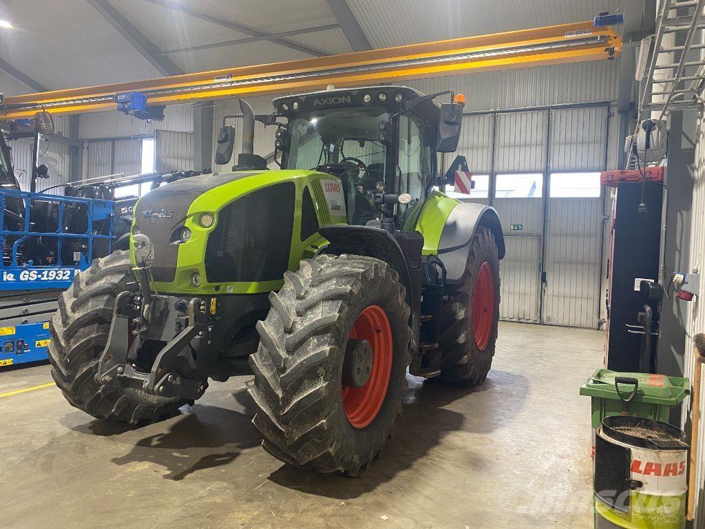 CLAAS Axion 930 Traktorer