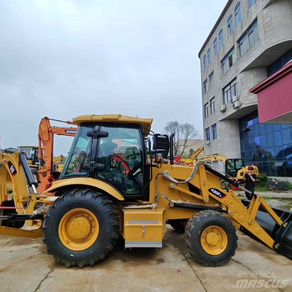 CAT 420 Traktorgravere