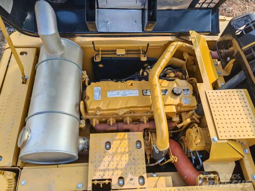 CAT 336 D Beltegraver