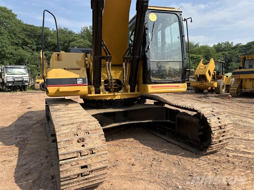 CAT 330 B L Beltegraver