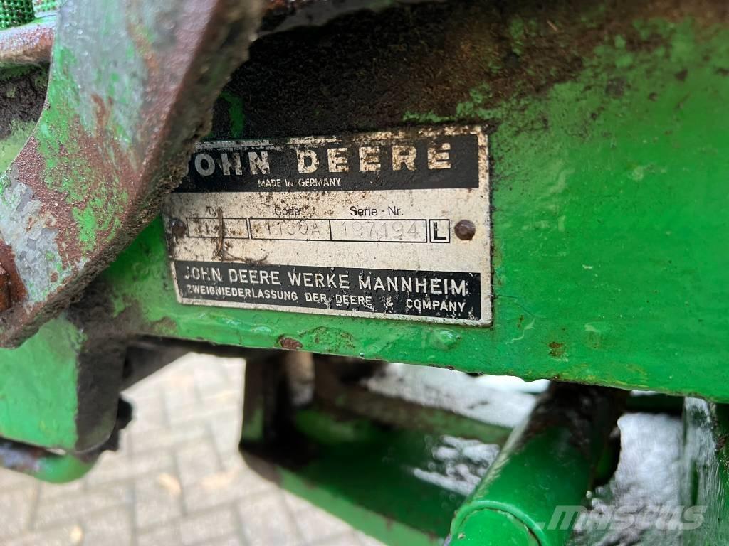 John Deere 1130 Traktorer