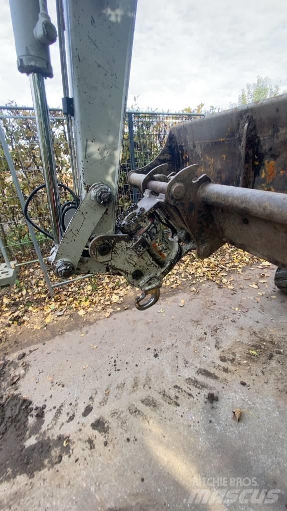 Takeuchi TB 240 Minigravere <7t