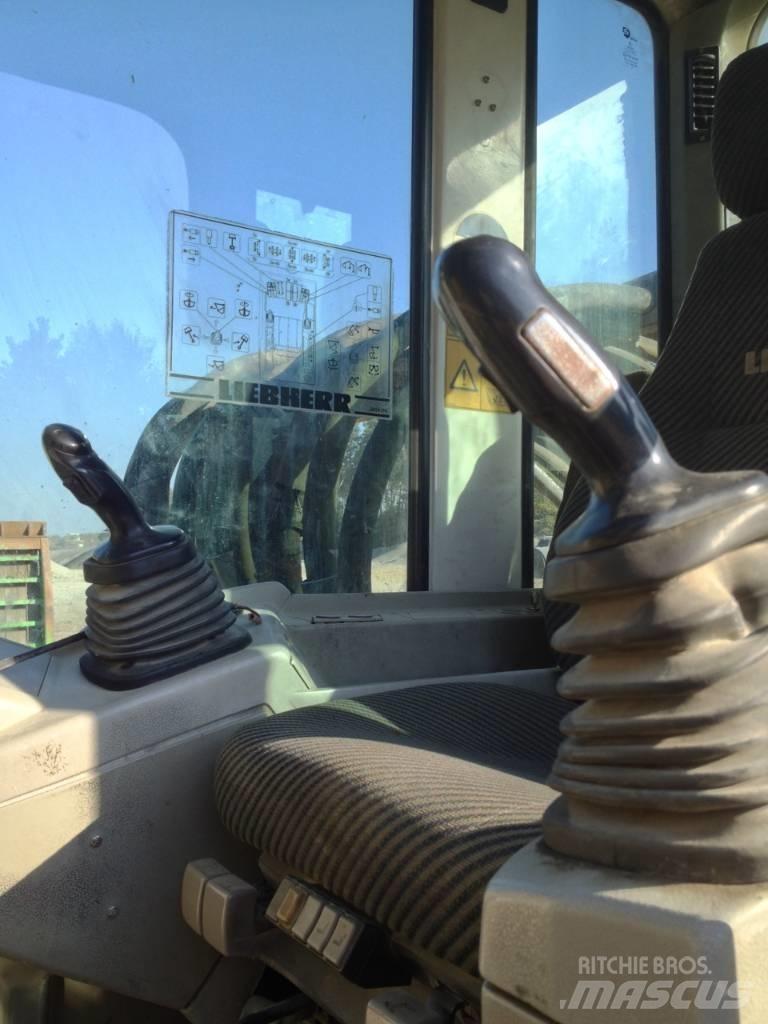 Liebherr R 974 B HD Beltegraver