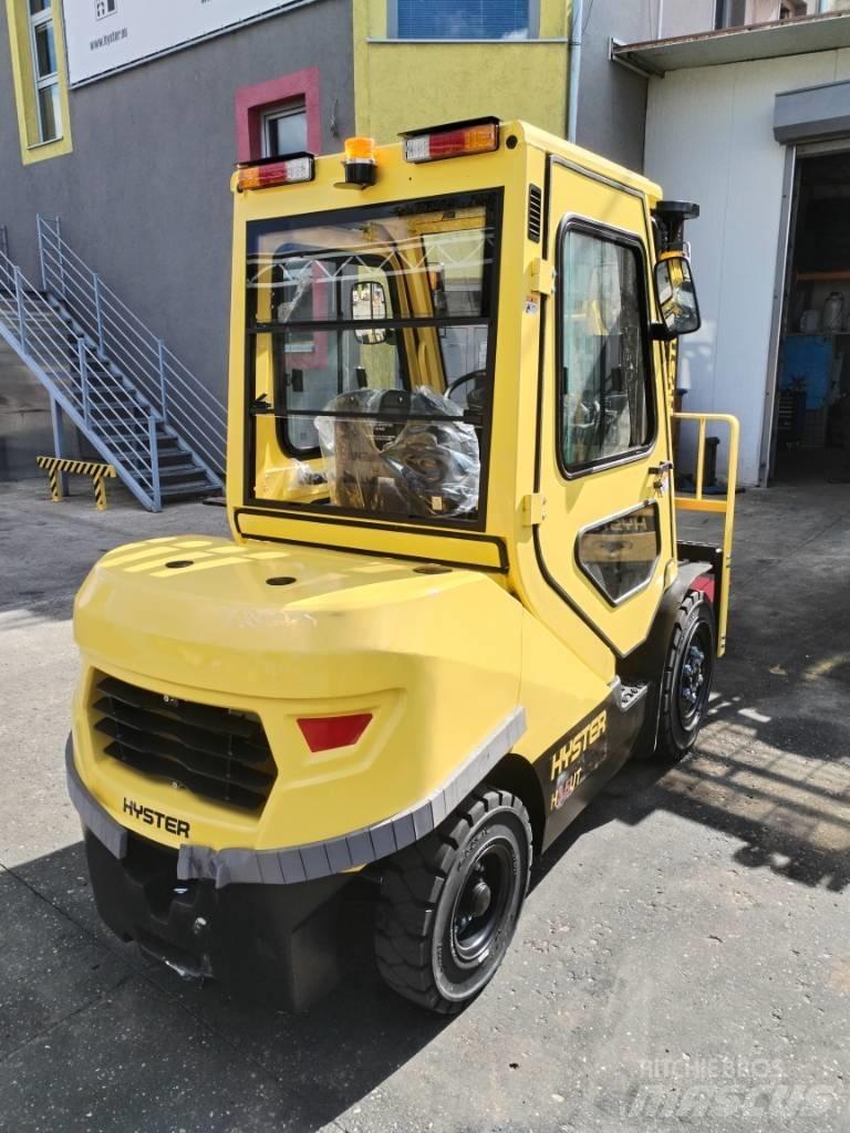 Hyster H 3.5UT Diesel Trucker