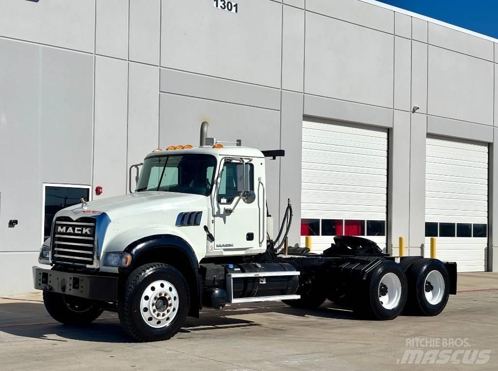 Mack Granite Trekkvogner