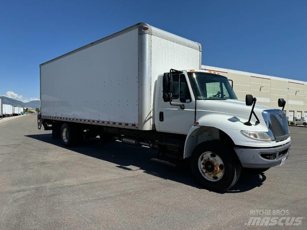 International 4300 Skapbiler