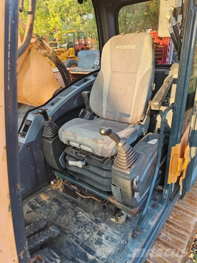 Hyundai R330LC-9S Beltegraver