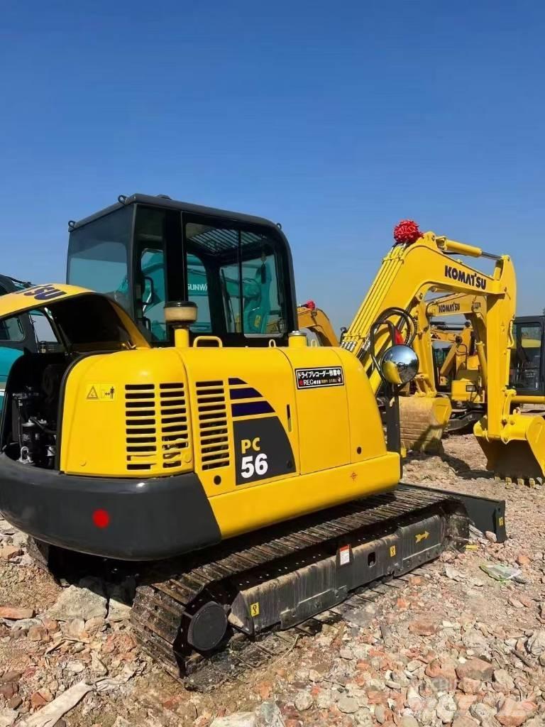 Komatsu 56-7 Beltegraver