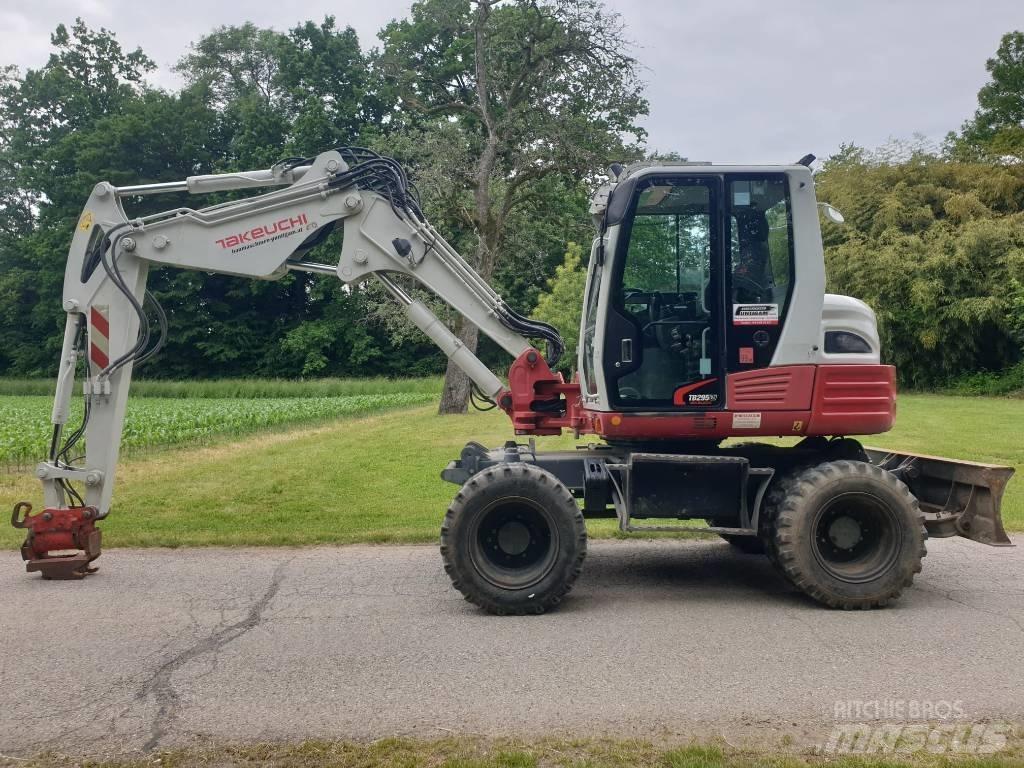 Takeuchi TB295W Hjulgravere