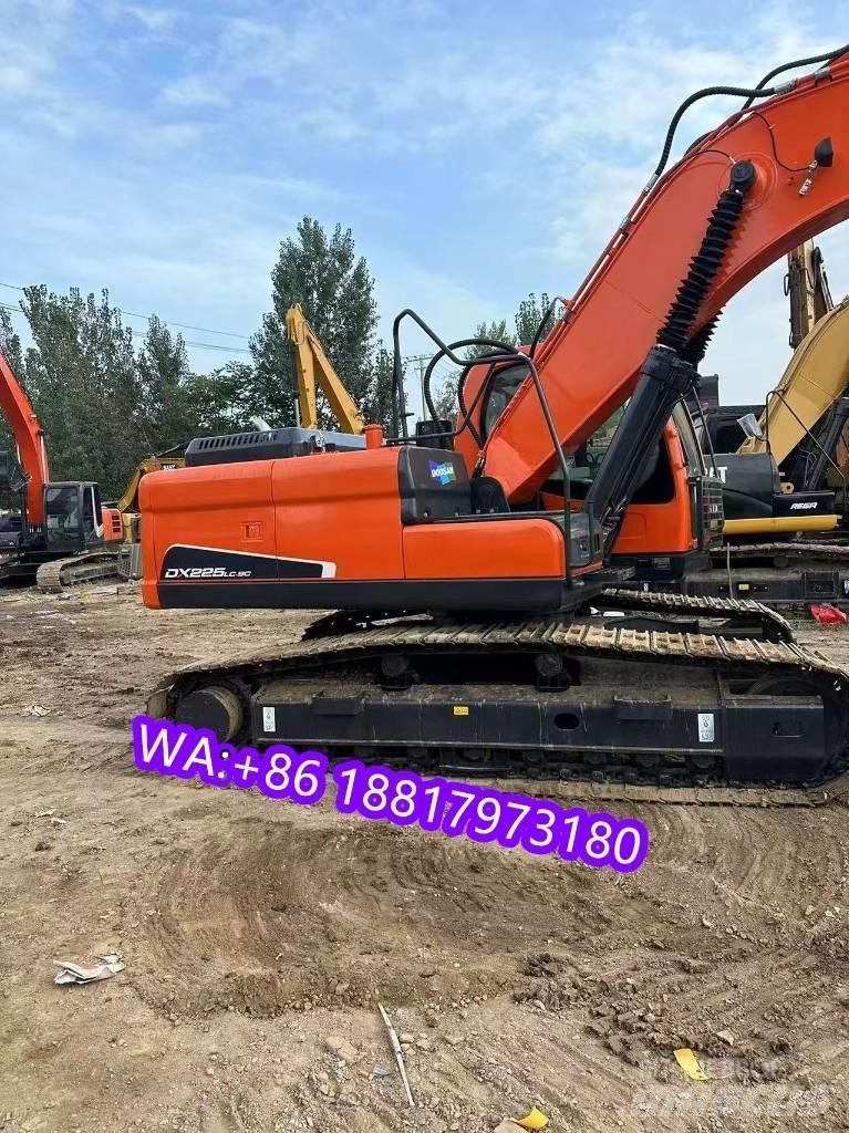 Doosan DX 225 LC Beltegraver