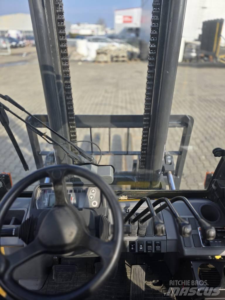 Mitsubishi FG 55 NT Propan trucker