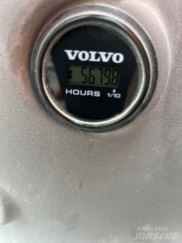 Volvo EC480EL Beltegraver