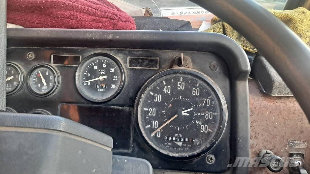 Kato NK 1000 Allterreng kraner