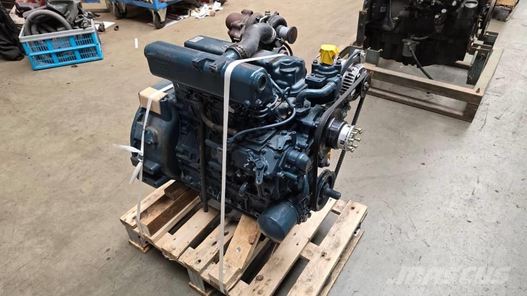 Kubota V2403-T Motorer