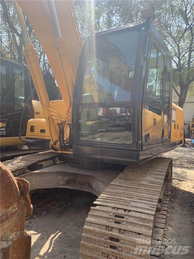 Hyundai R215-7 Beltegraver