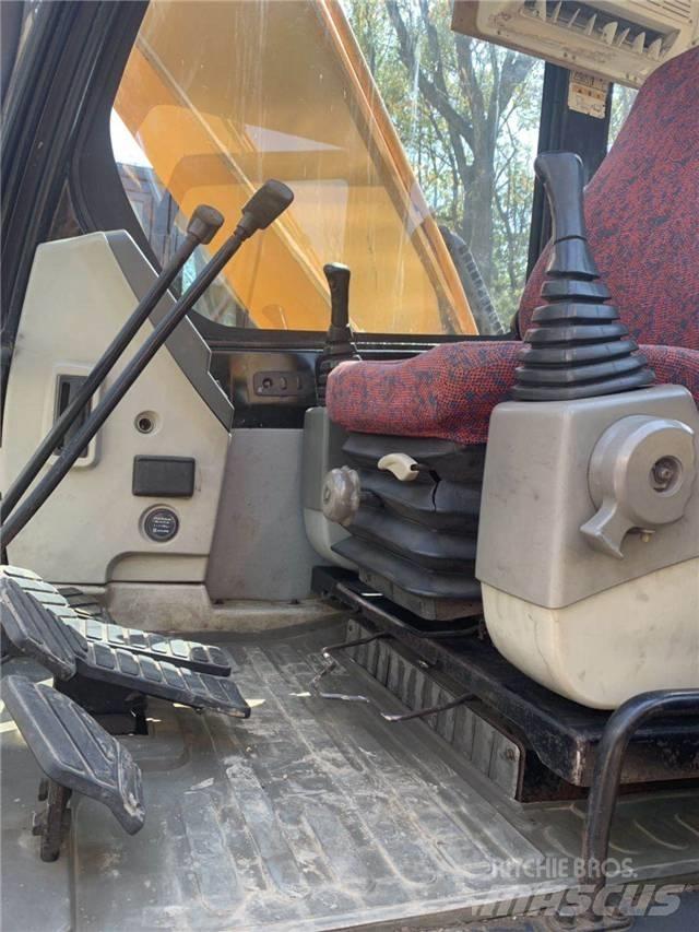 Hyundai R215-7 Beltegraver