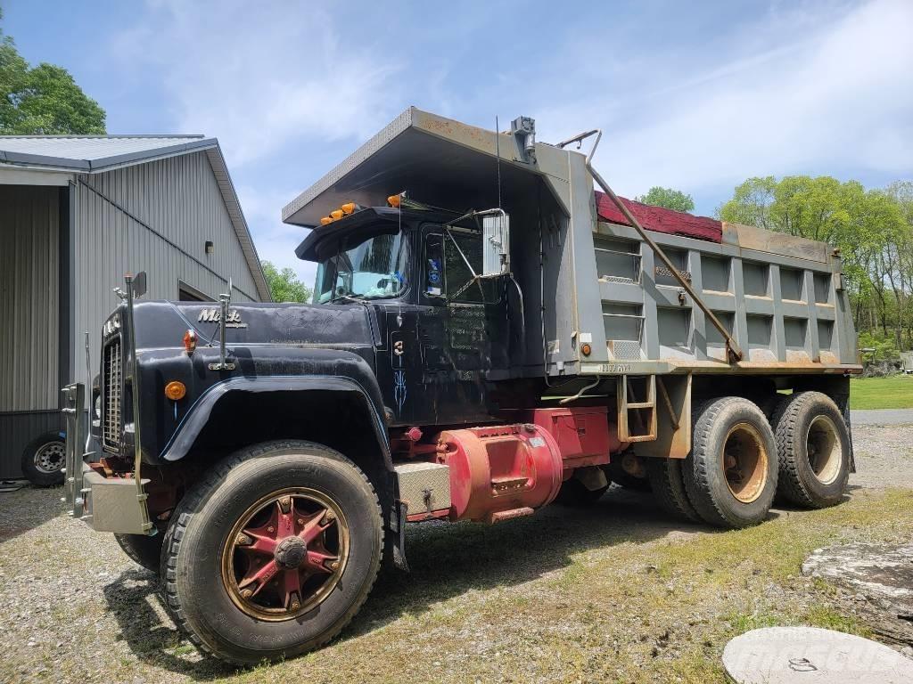 Mack RD 690 SX Tippbil