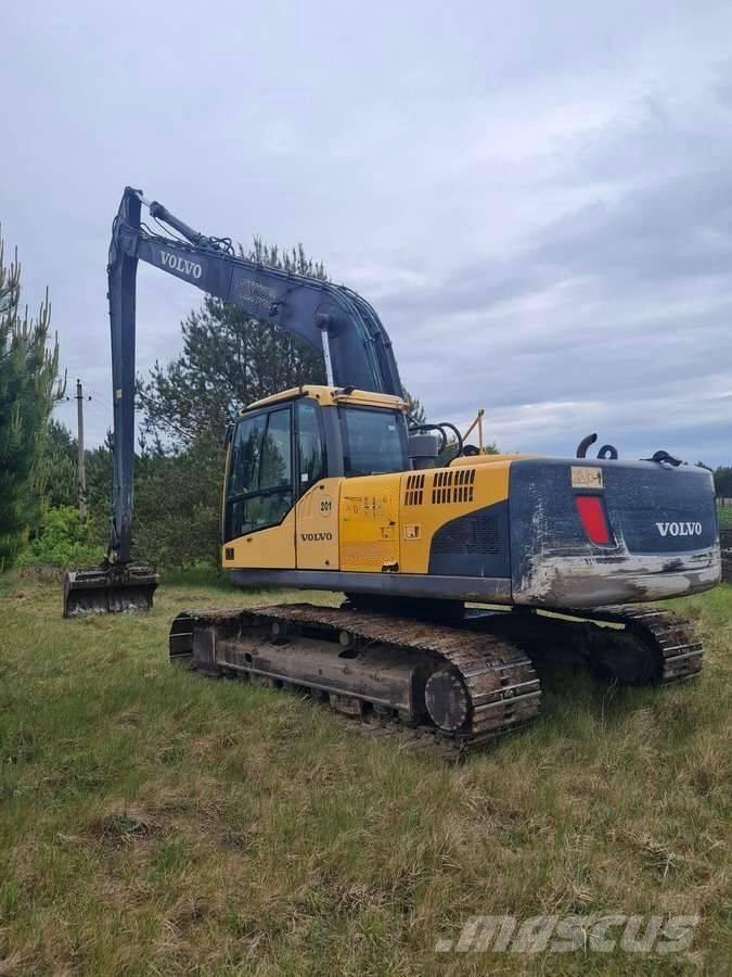 Volvo EC 210 C L Gravemaskiner med lang bom