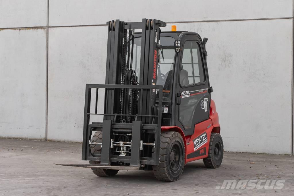 Manitou MI 30 D Diesel Trucker