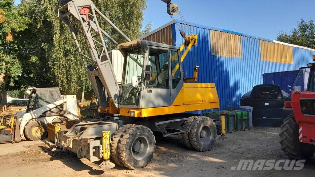 Sennebogen S612M Røff terreng kraner