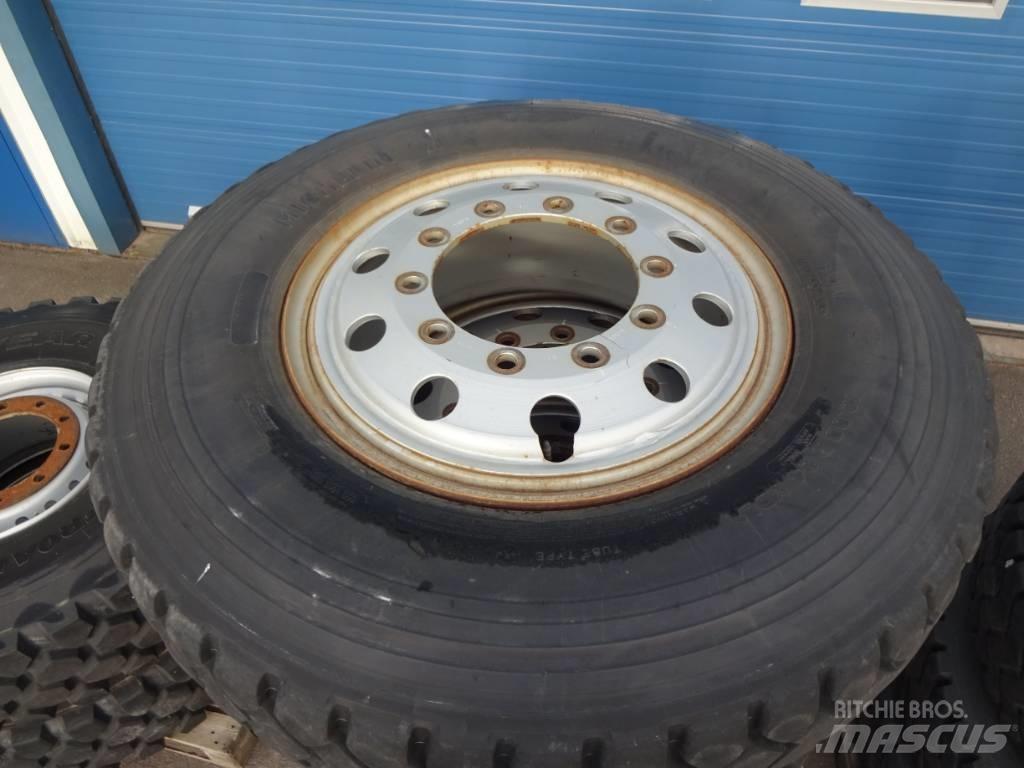 Michelin 1200x24 XDL Dekk, hjul og felger