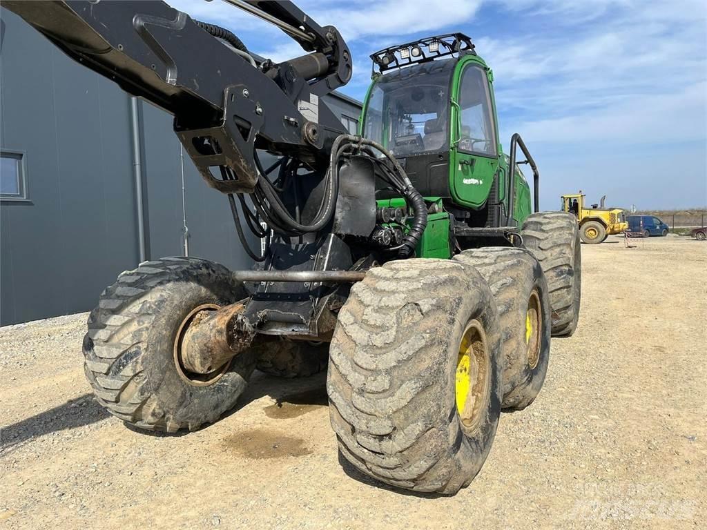 John Deere 1470E Hogstmaskiner