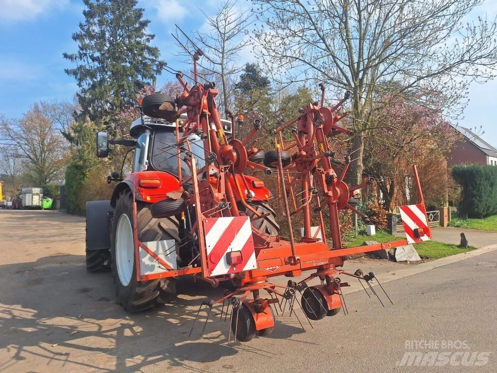 Kuhn GF 8501 M H Raker og høyvendere