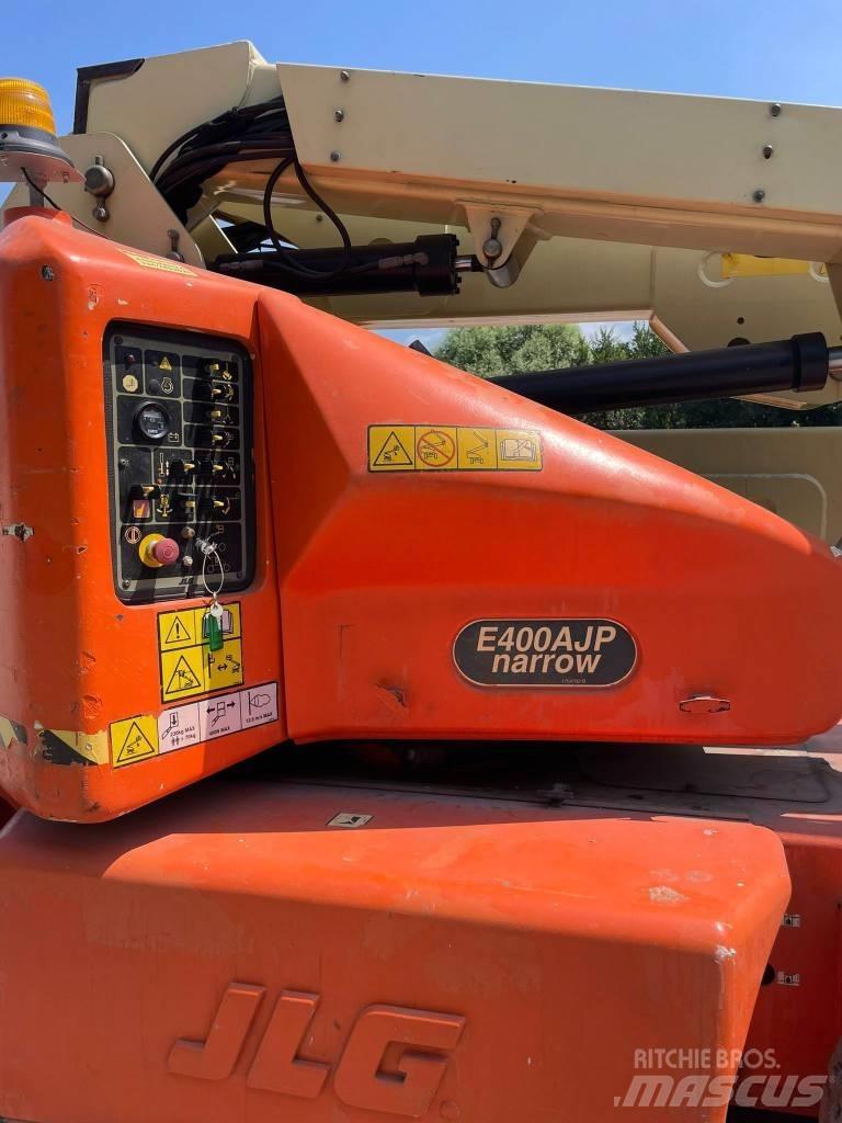 JLG E 400 AJP Leddede bomlifter