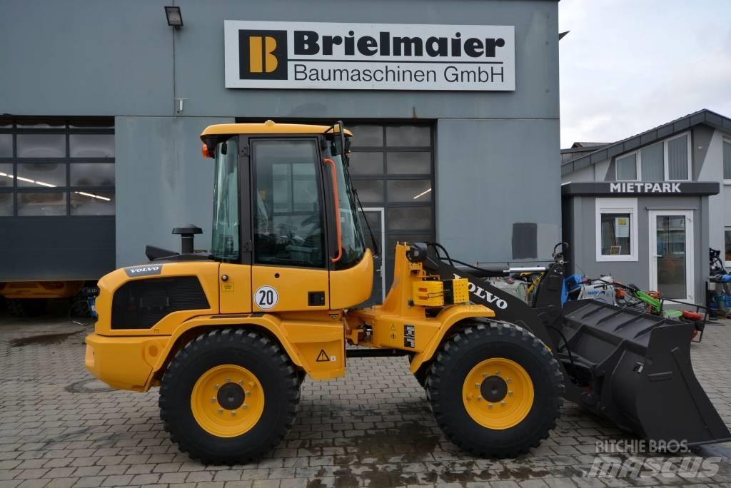 Volvo L 30 H Hjullastere