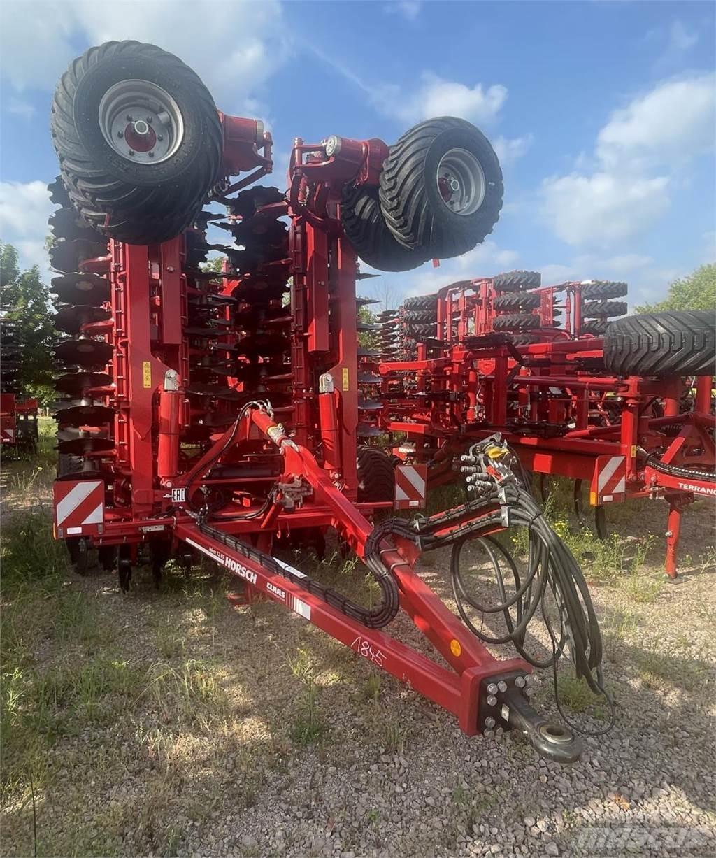 Horsch Joker 12 RT Skålharver