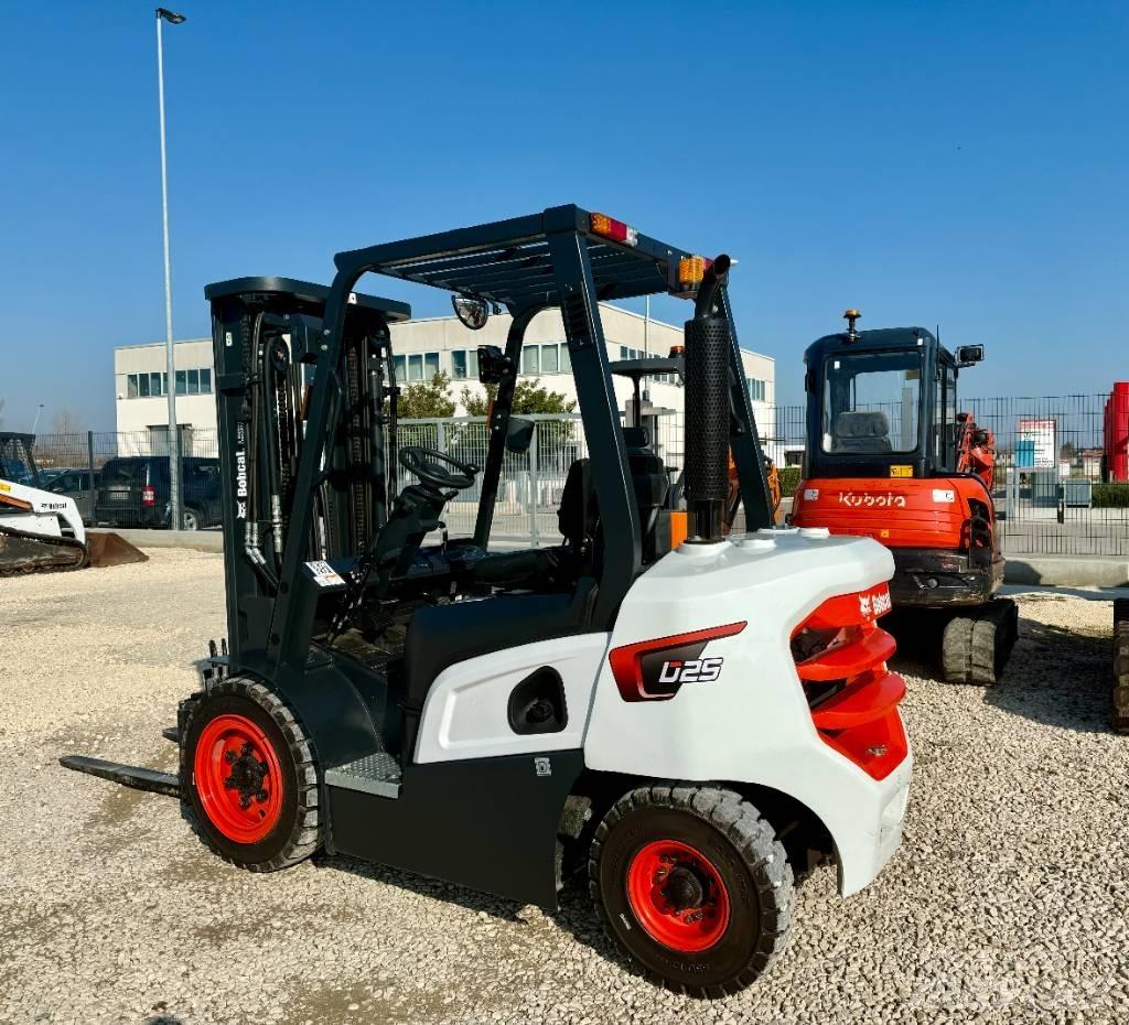 Bobcat D 25 NXP Diesel Trucker