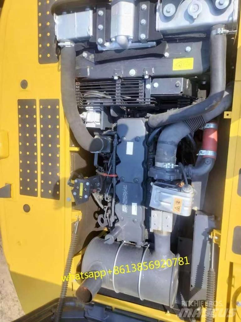 Komatsu PC 220-8 Beltegraver