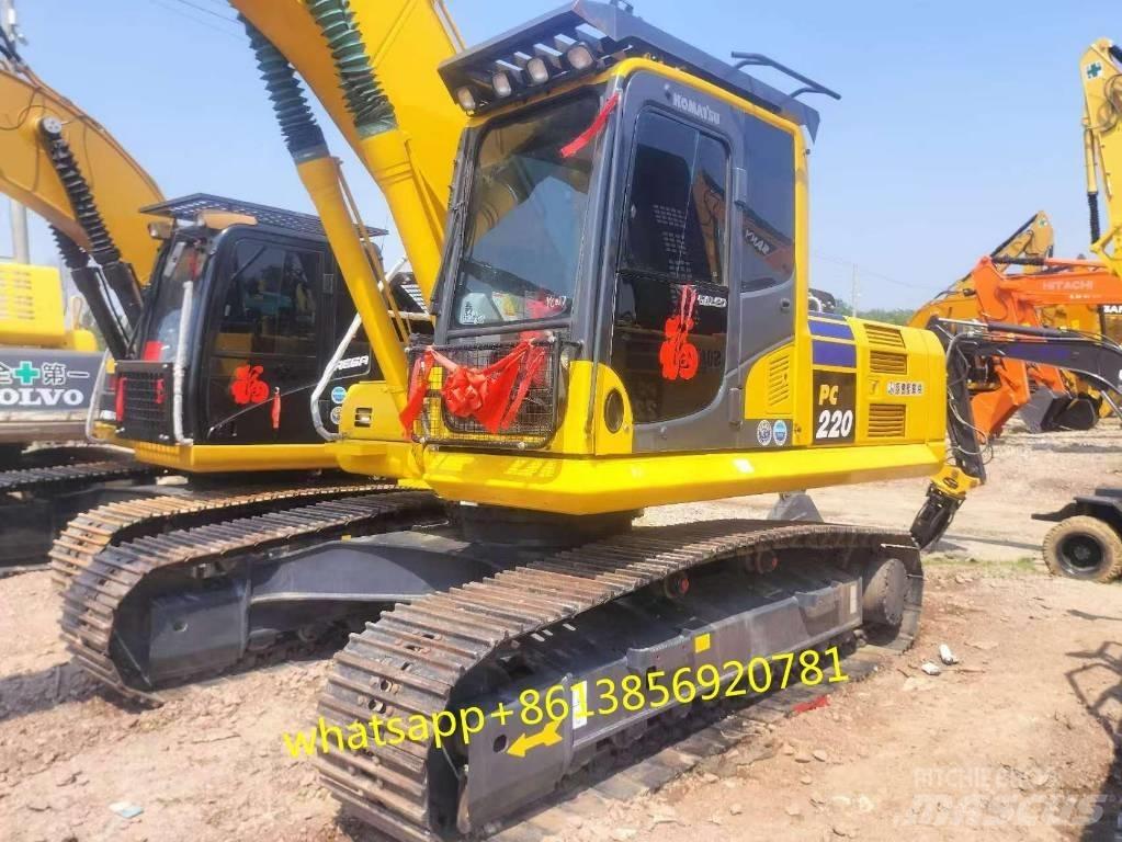 Komatsu PC 220-8 Beltegraver