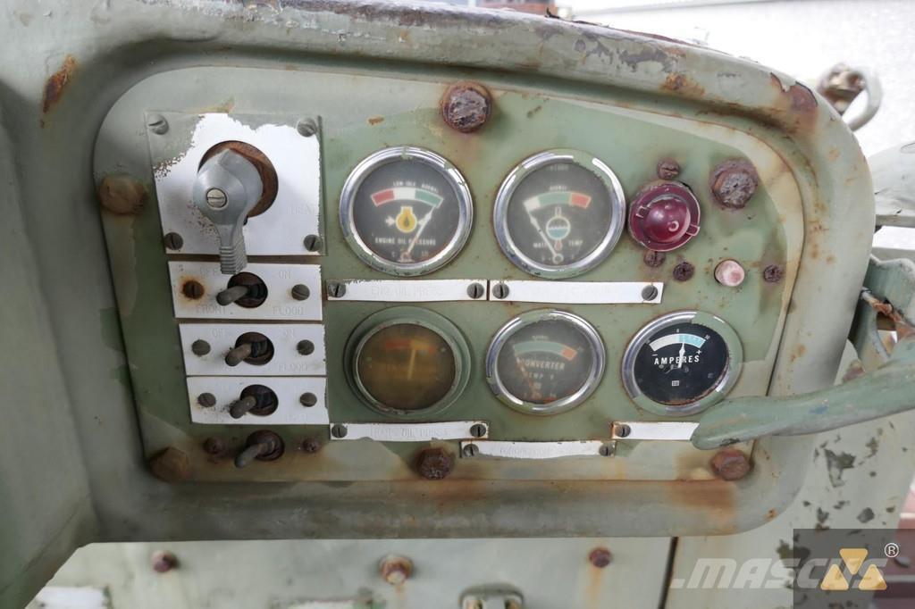 CAT D7F Ex-army Dozere Beltegående