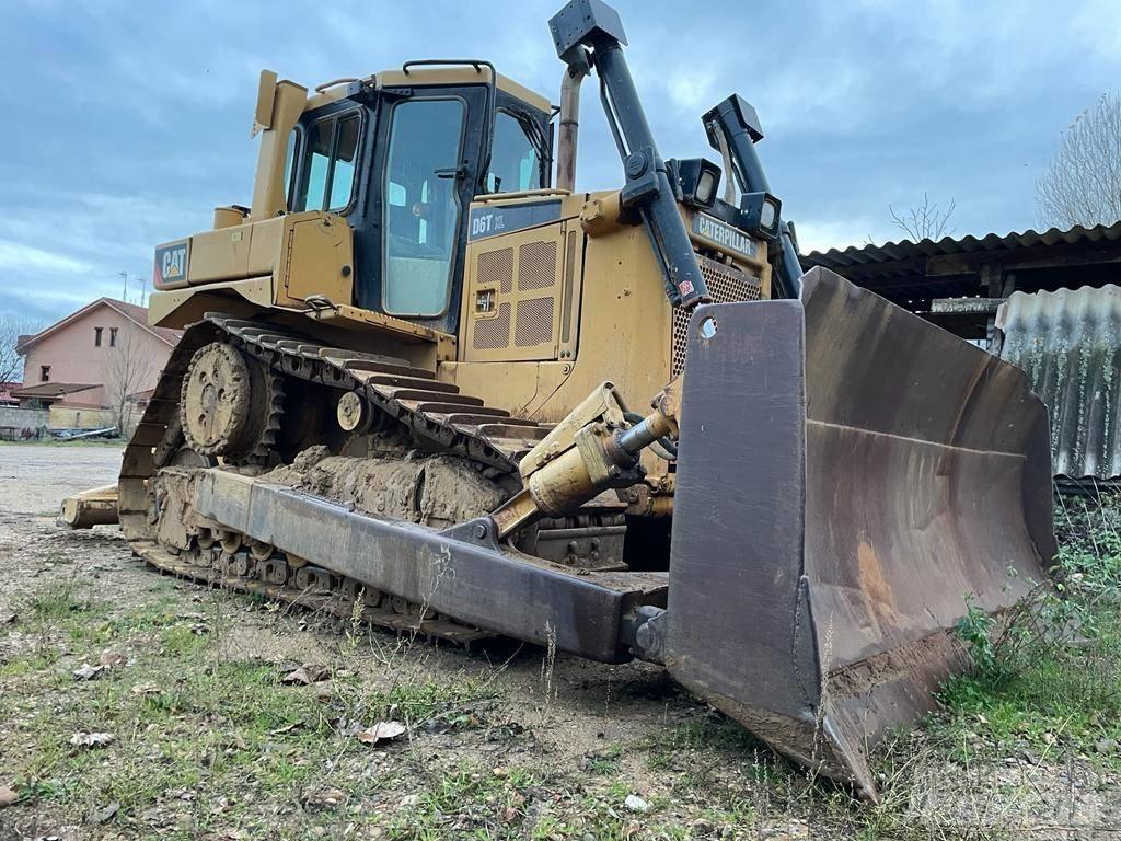CAT D 6 T XL Dozere Beltegående