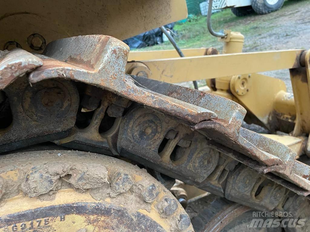 CAT D 6 T XL Dozere Beltegående