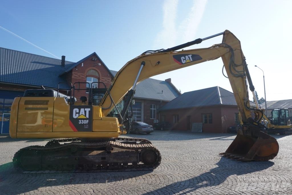 CAT 330F NL Beltegraver