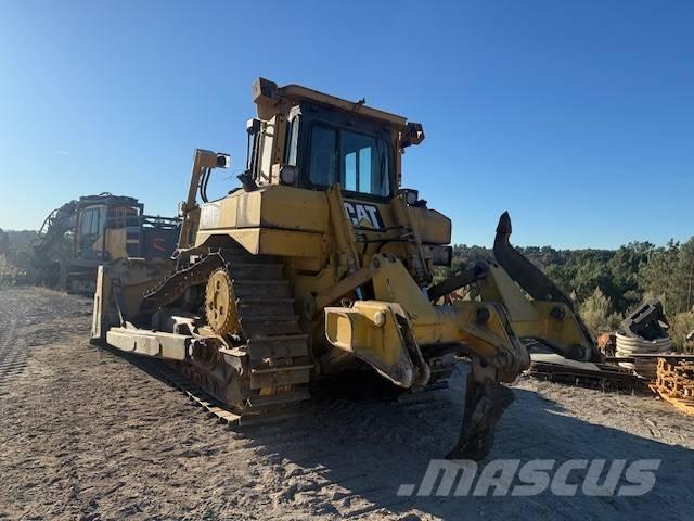 CAT D 6 T XL Dozere Beltegående
