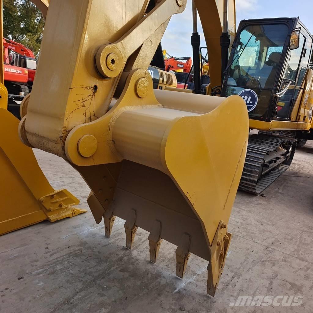 CAT 320 D L Beltegraver