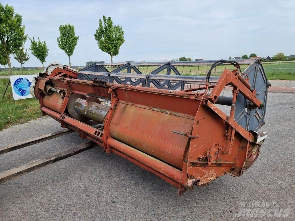 Laverda 3500 Skurtreskere