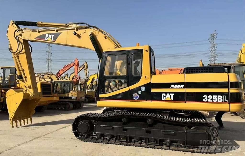 CAT 325 B Beltegraver