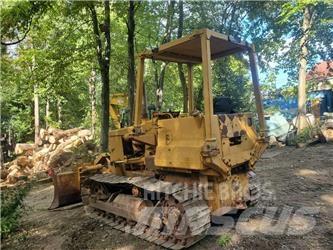 Komatsu D 31 A-17 Dozere Beltegående