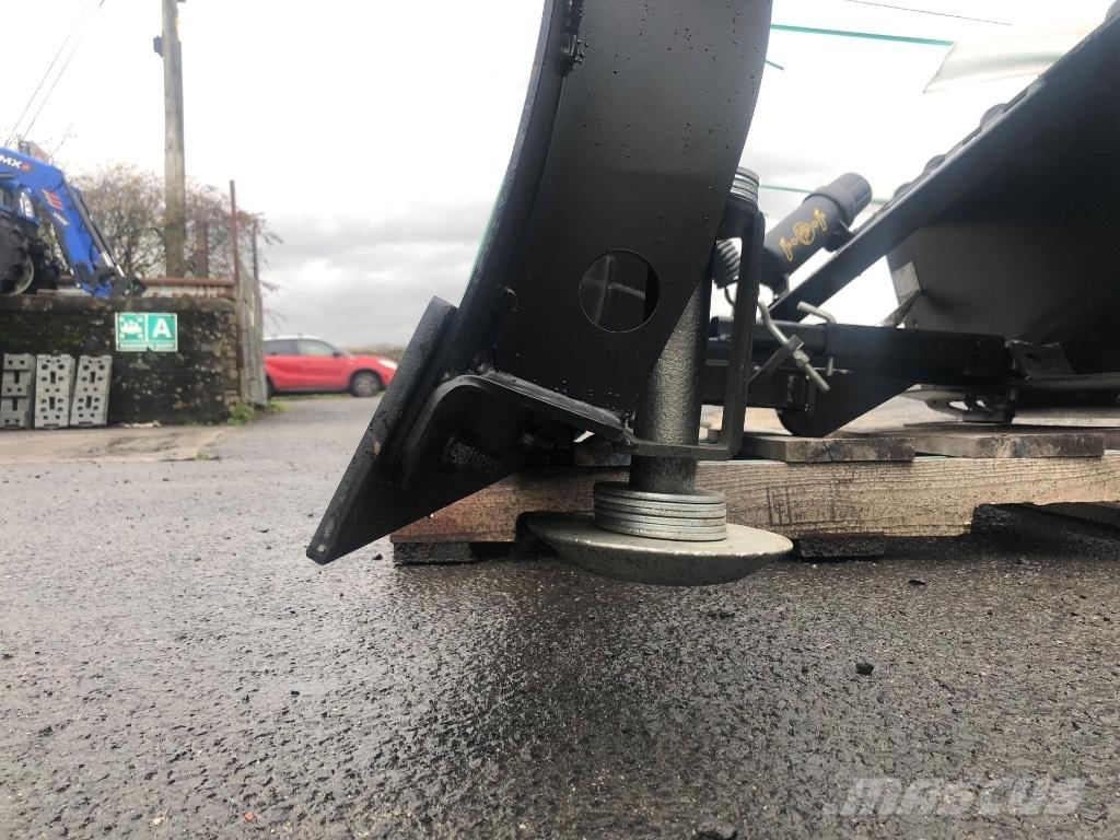 JCB Snow Plough Ploger