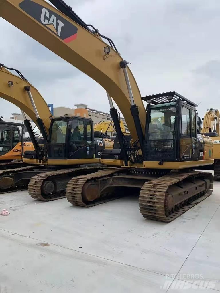 CAT 329 D Beltegraver
